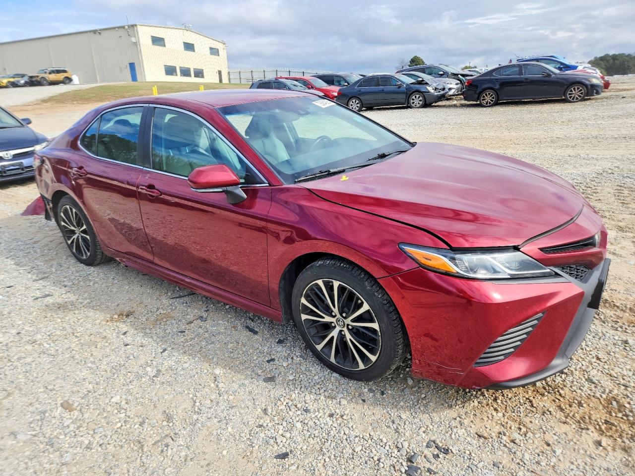 2018 Toyota Camry - Фото 4