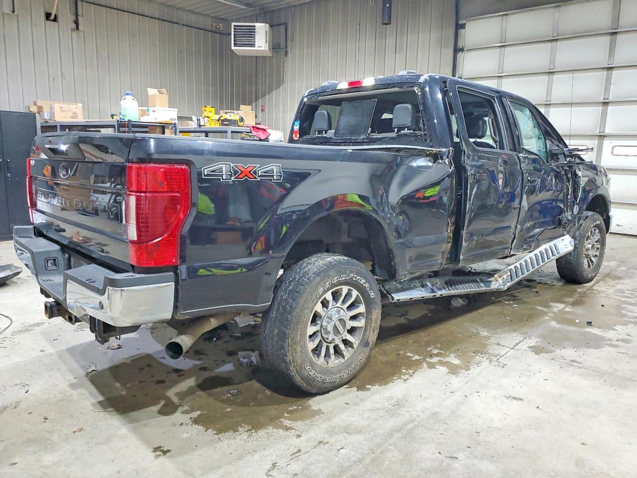 2020 Ford F250 Super Duty - Image 3