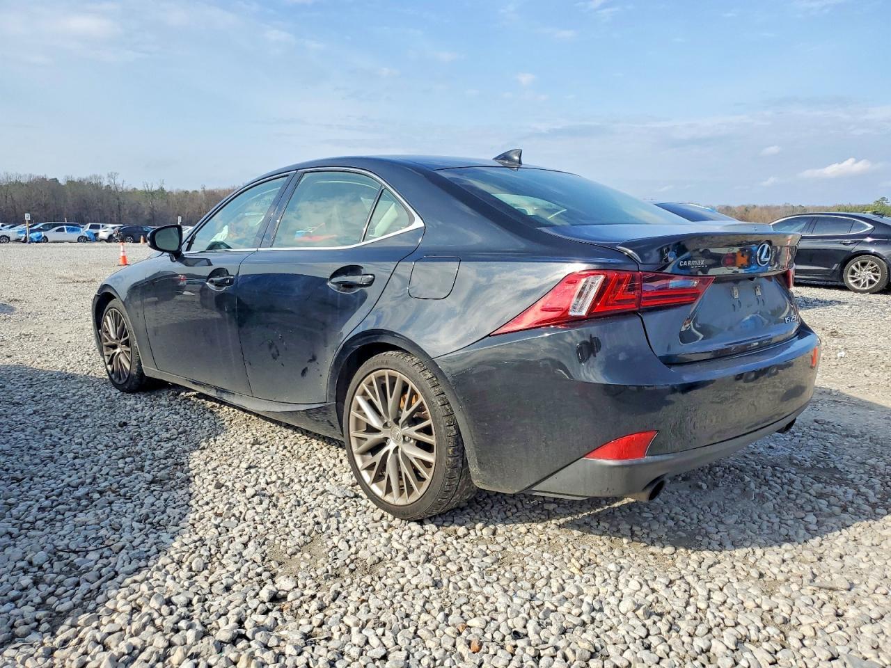 2015 Lexus Is 250 - Image 2