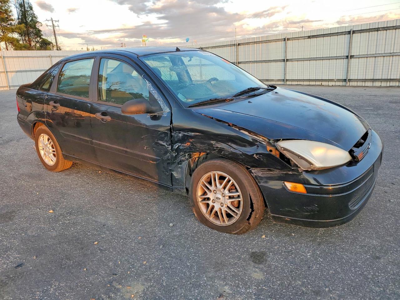 2000 Ford Focus Zts - Image 4