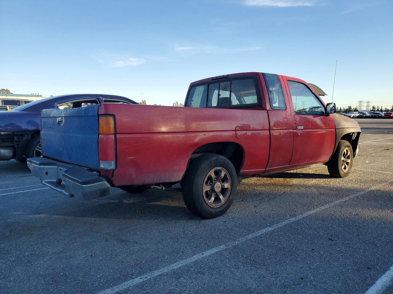 1997 Nissan Truck King Cab Se - Фото 3