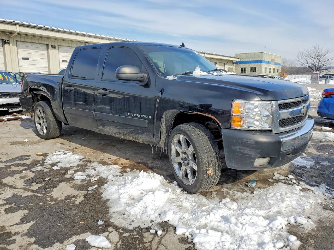 2008 Chevrolet Silverado K1500 - Image 4