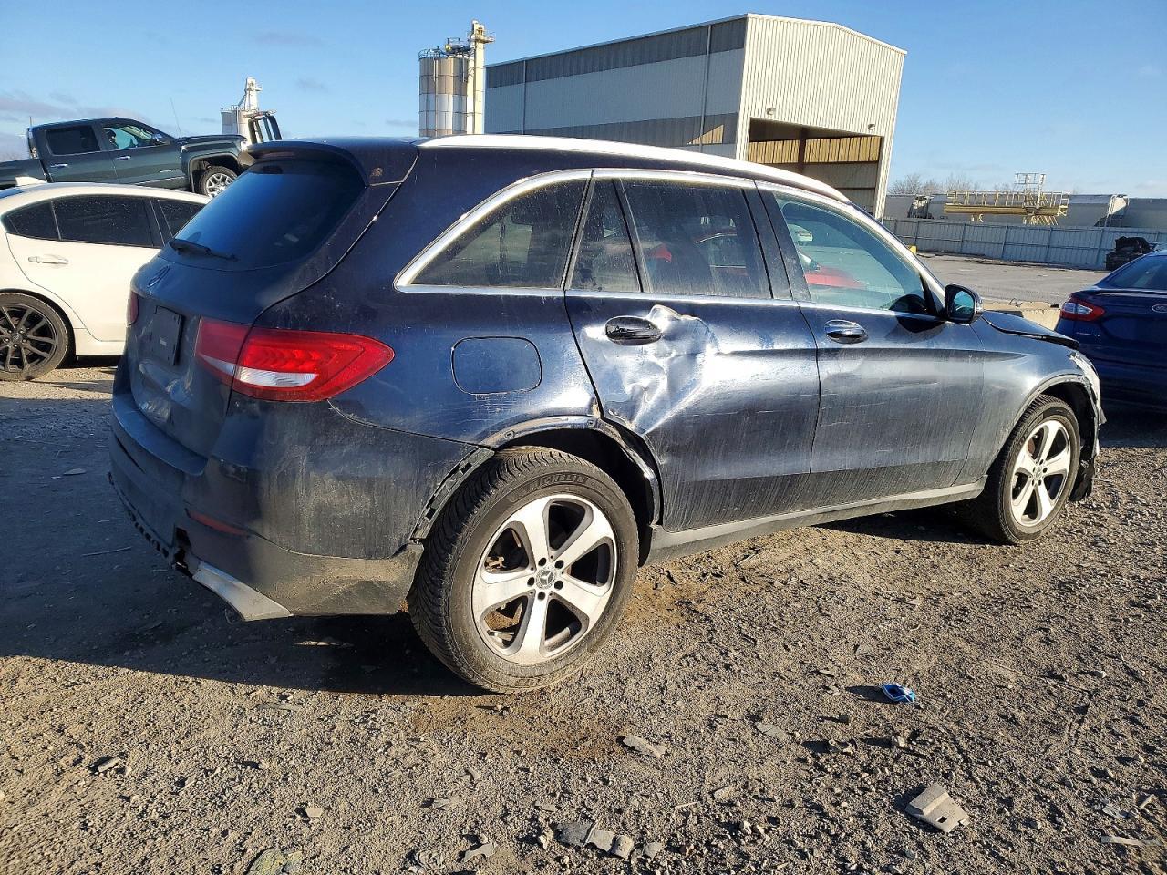2018 Mercedes-Benz Glc 300 - Фото 3