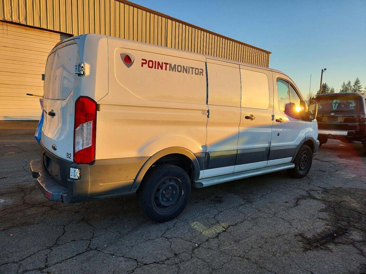 2016 Ford Transit T-250 Delivery Van - Image 3