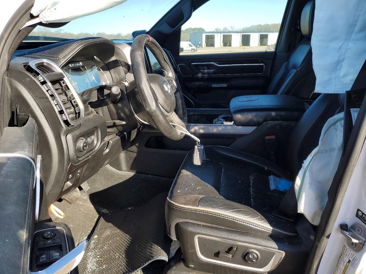 2021 Ram 1500 Laramie - Фото 7