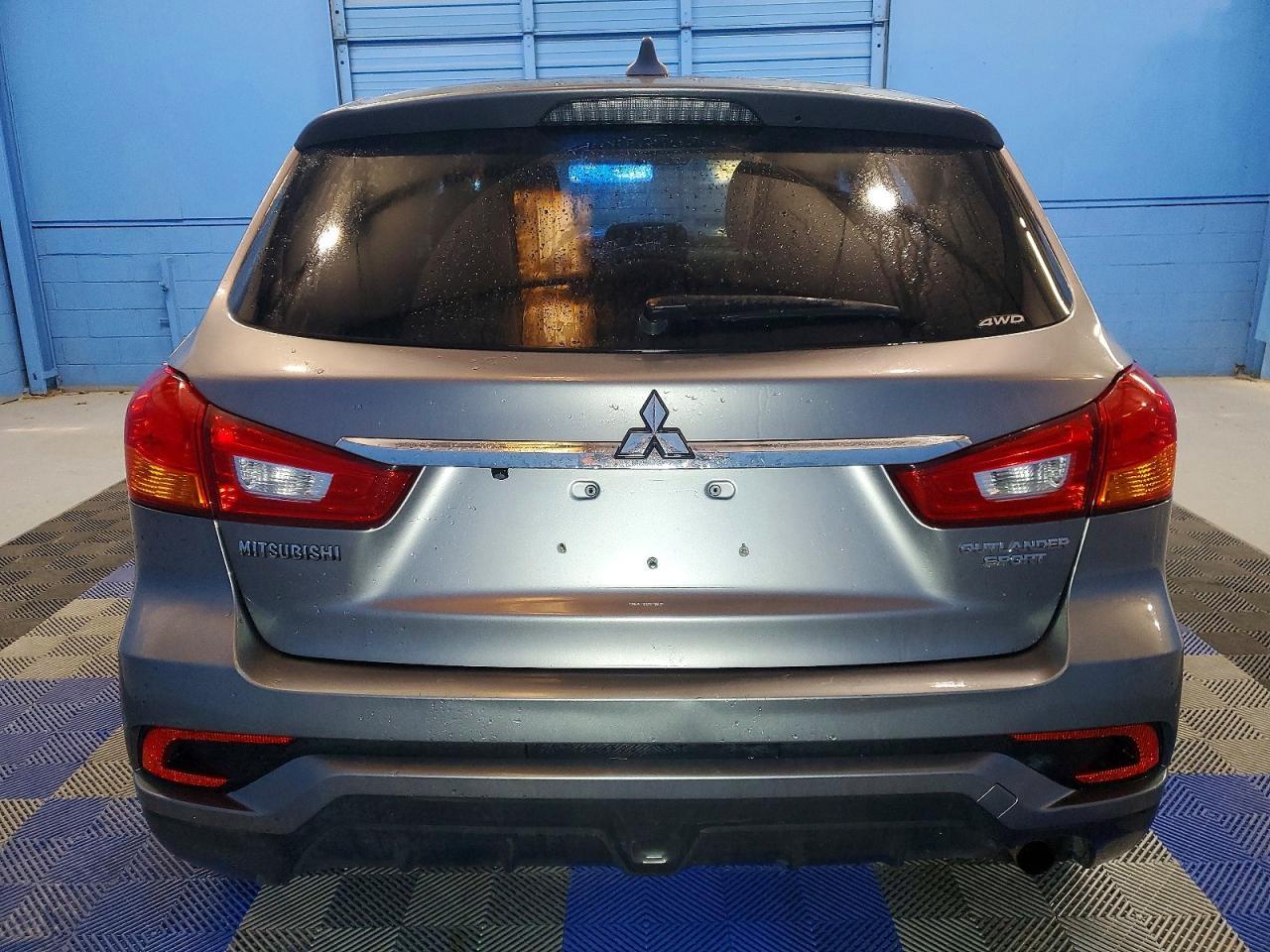 2019 Mitsubishi Outlander Sport Es - Image 6