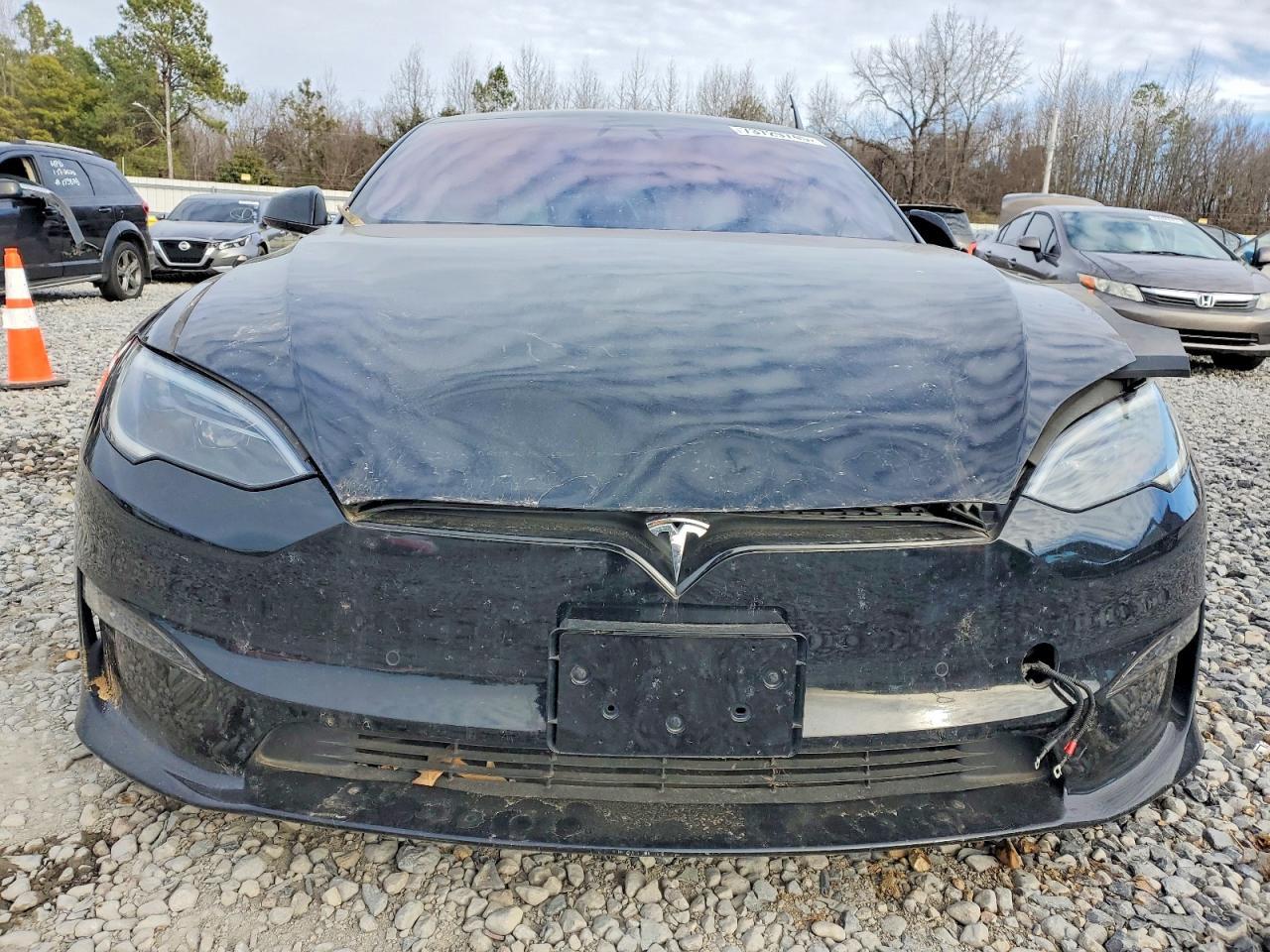 2022 Tesla Model S - Image 5