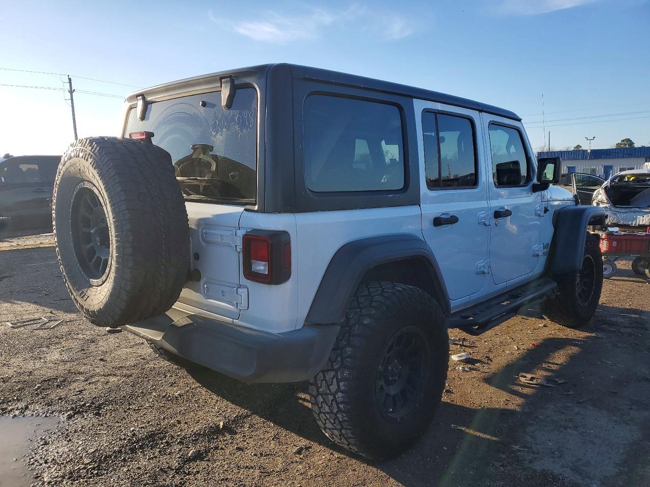 2019 Jeep Wrangler Unlimited Sport - Фото 3