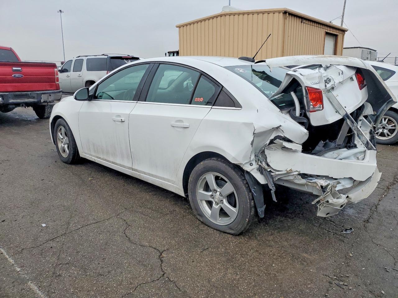 2016 Chev Cruze Limited - Image 2