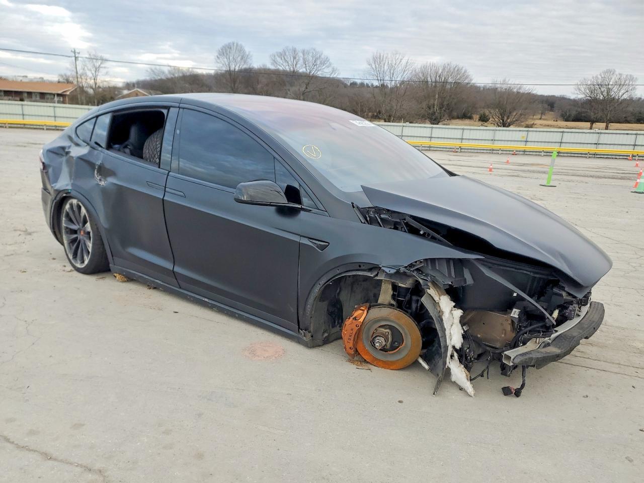 2022 Tesla Model X - Фото 4