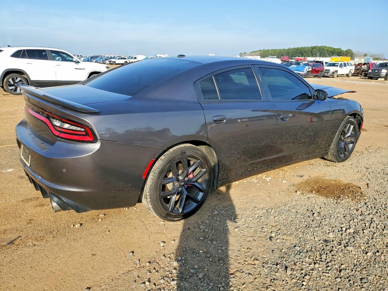 2021 Dodge Charger Sxt - Фото 3
