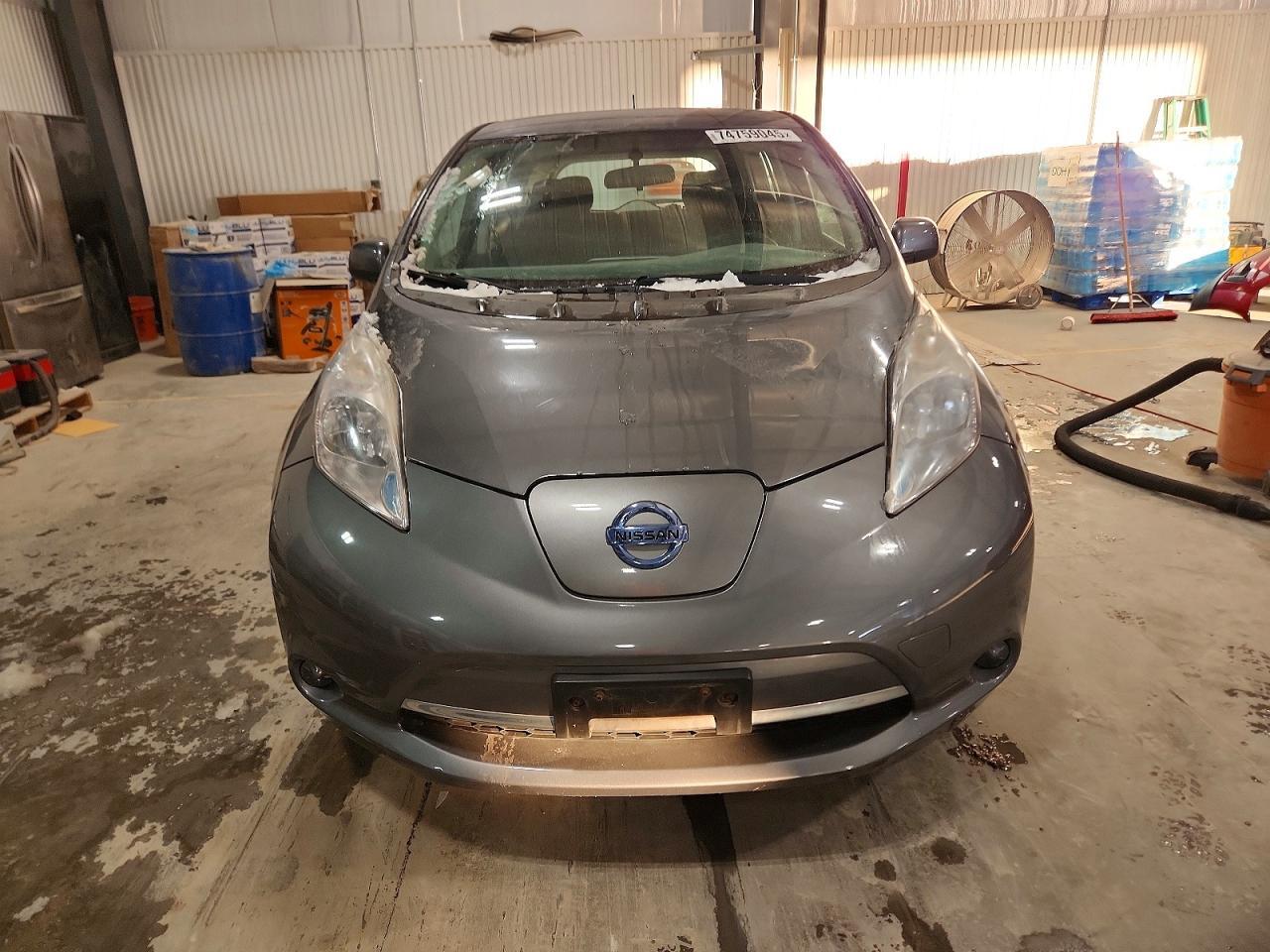 2016 Nissan Leaf S - Фото 5