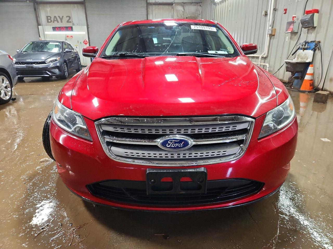 2012 Ford Taurus Sel - Image 5