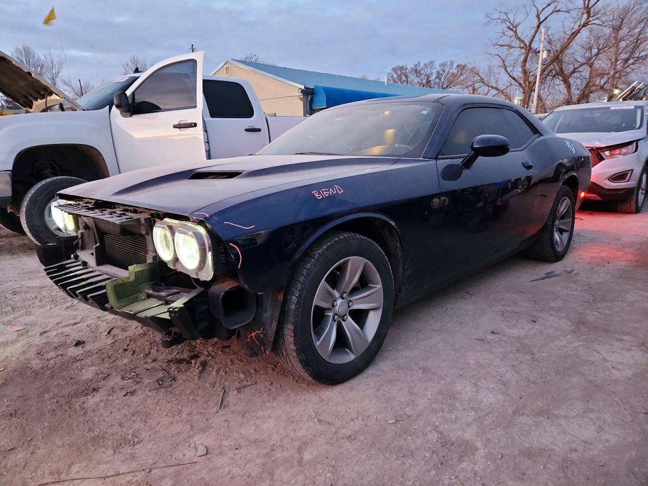 2016 Dodge Challenger Sxt