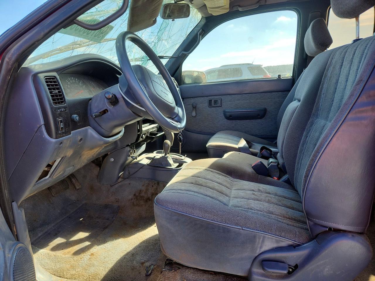1998 Toyota Tacoma Xtracab - Image 7