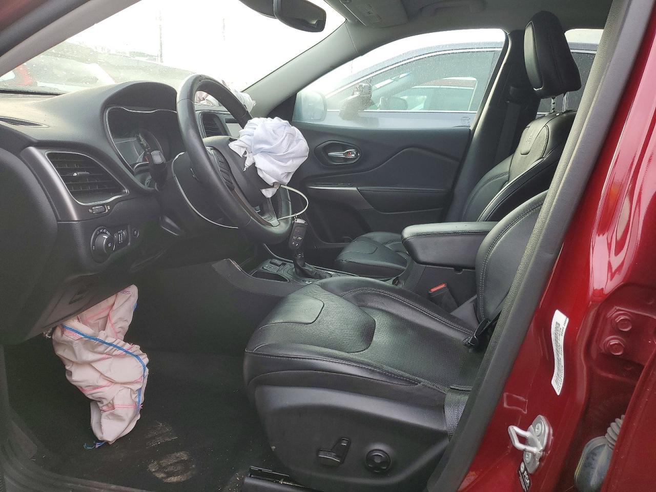 2021 Jeep Cherokee Latitude Lux - Фото 7