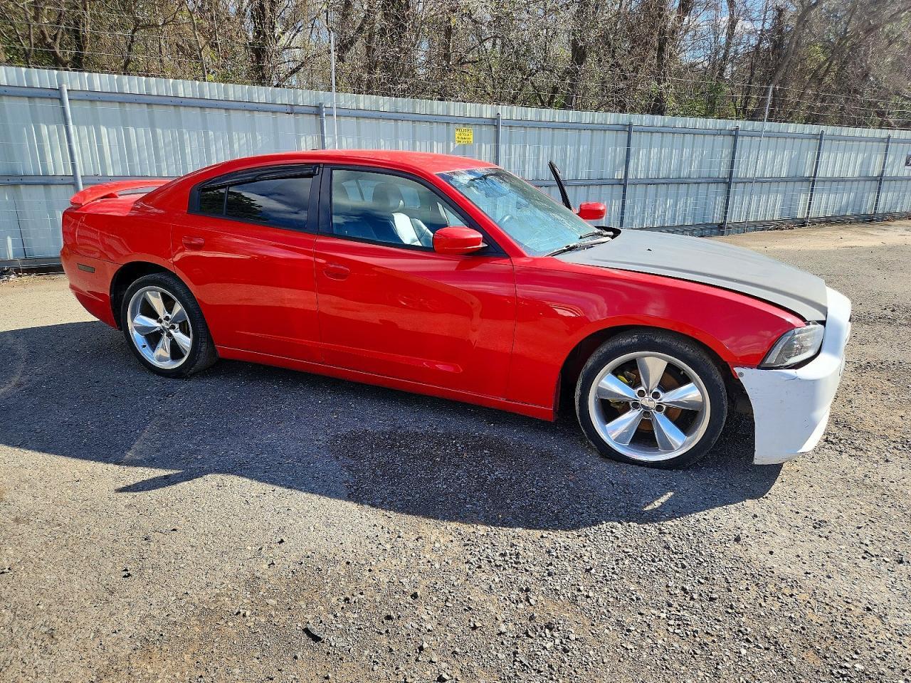 2013 Dodge Charger Sxt - Image 4