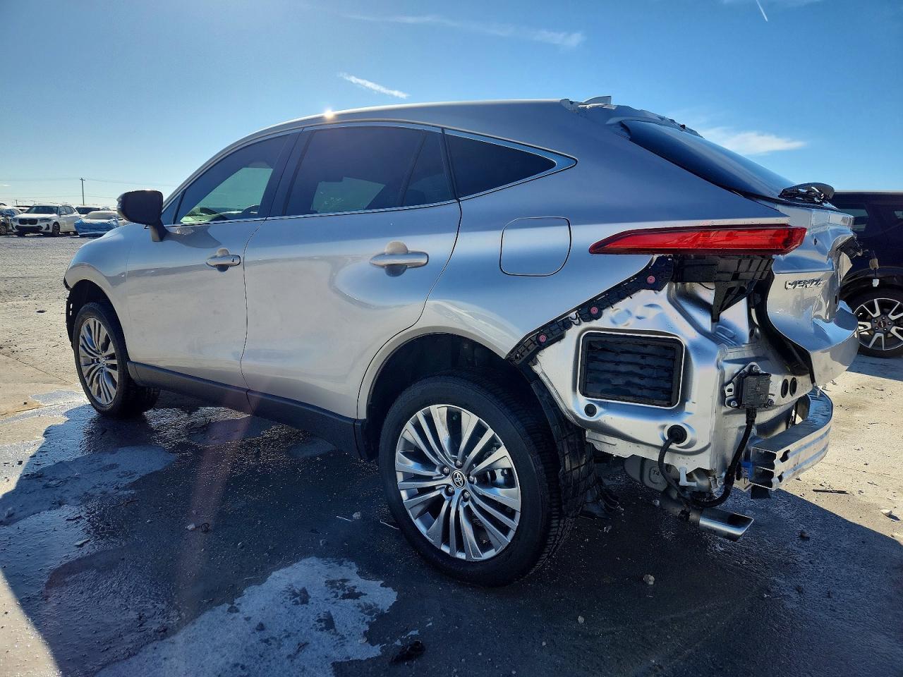 2024 Toyota Venza Limited - Image 2