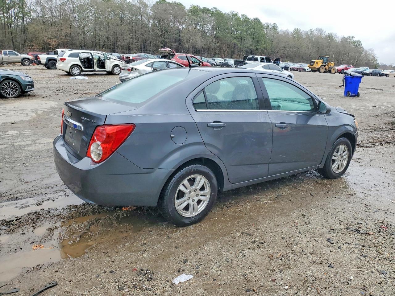 2013 Chevrolet Sonic Lt - Фото 3