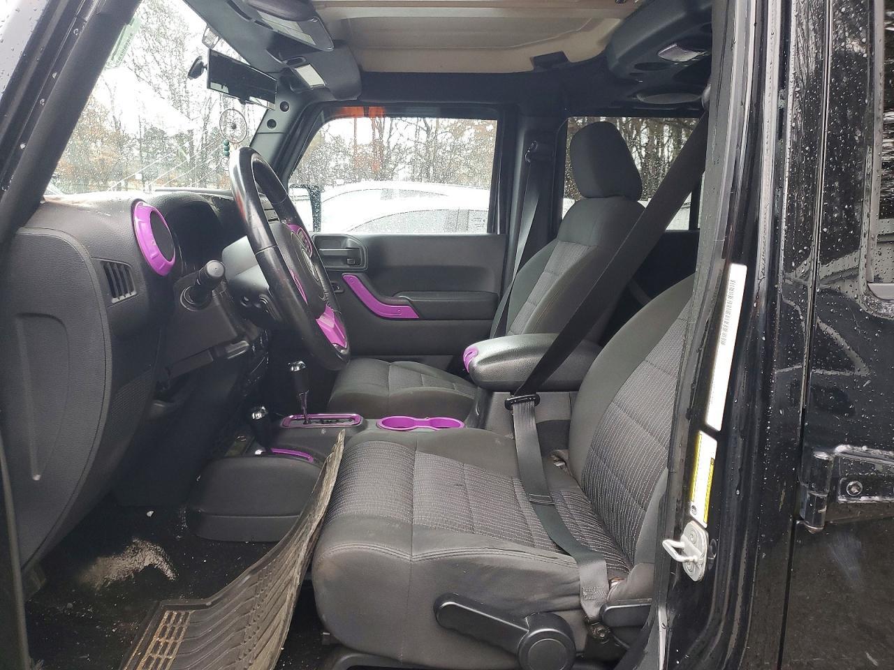 2011 Jeep Wrangler Unlimited Sport - Фото 7