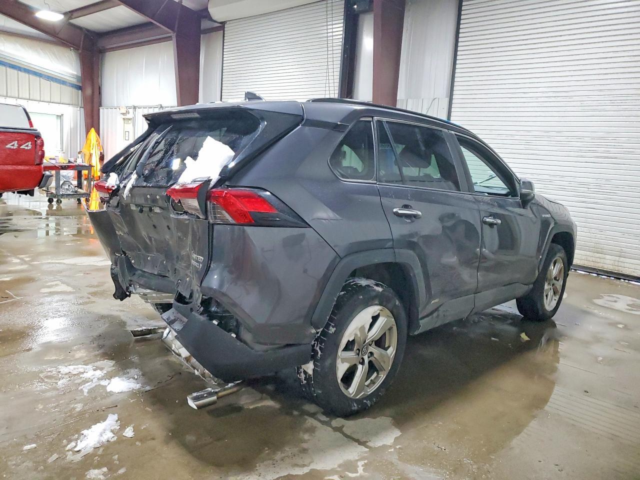2019 Toyota Rav4 Limited - Фото 3