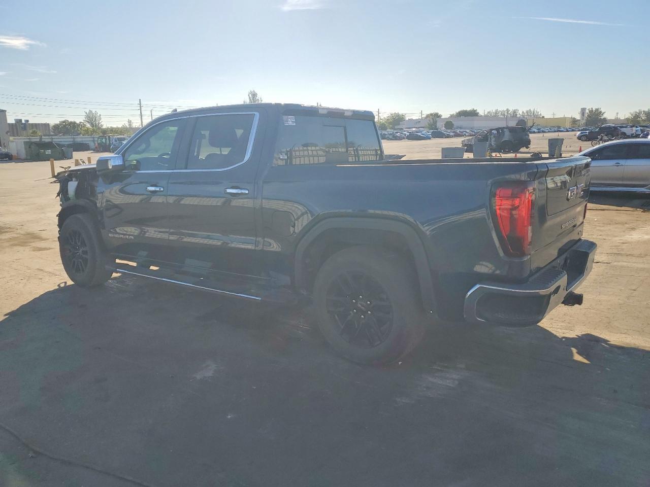 2020 GMC Sierra C1500 Slt - Image 2