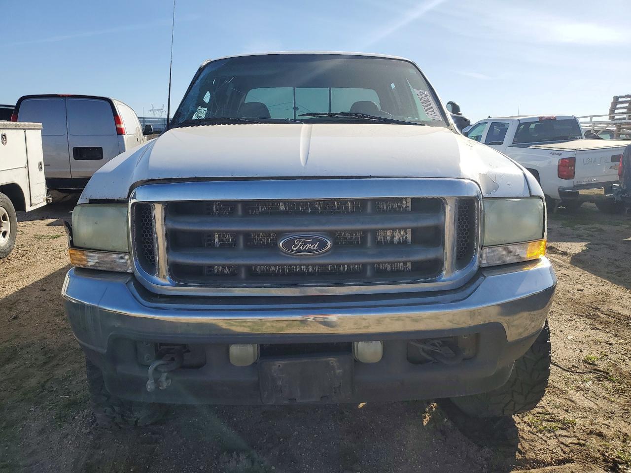 2002 Ford F250 Super Duty - Image 5