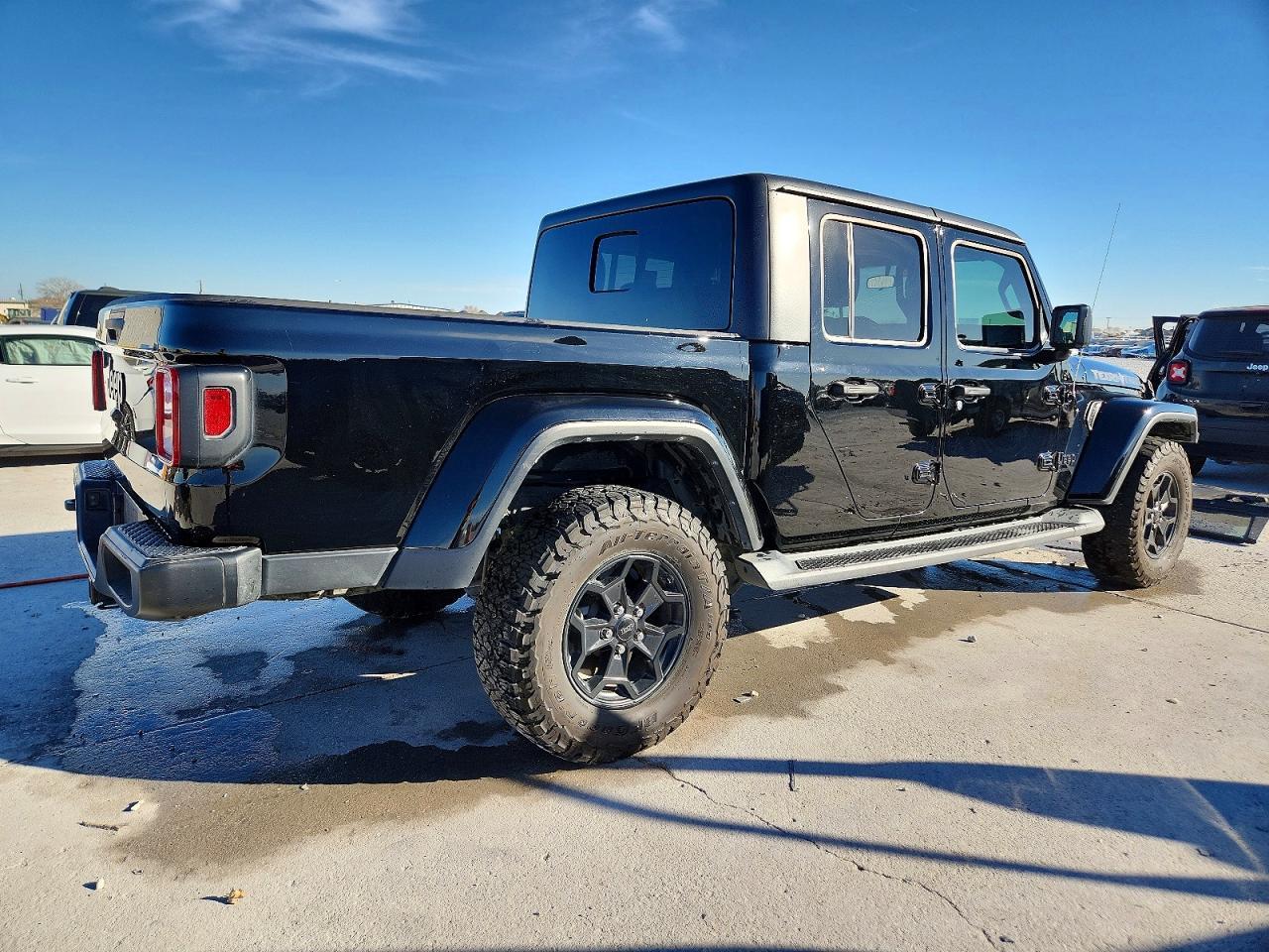 2023 Jeep Gladiator Sport - Фото 3