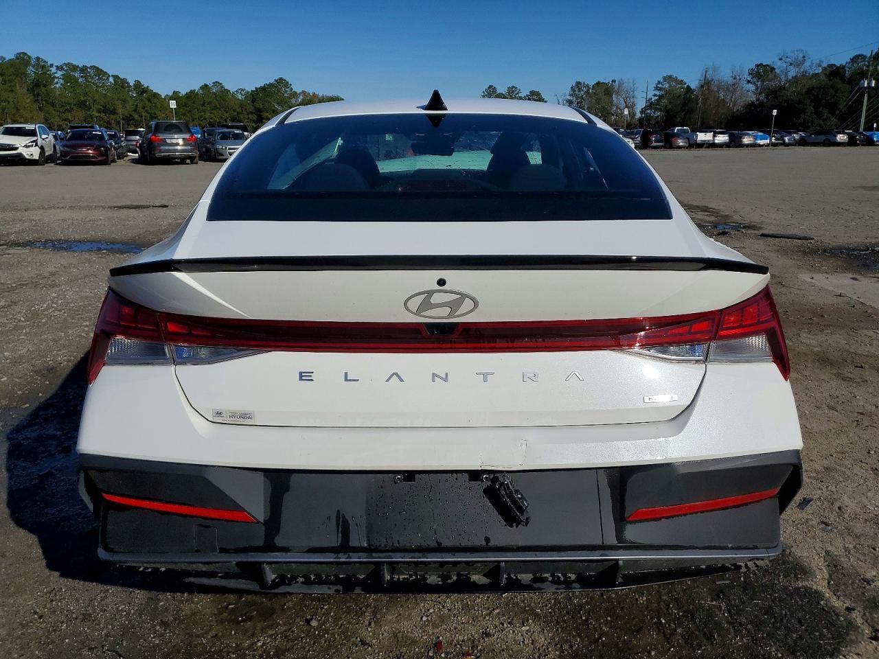 2025 Hyundai Elantra Blue - Фото 6