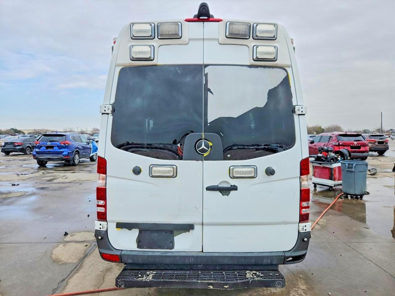 2017 Benz Sprinter Cargo 2500 - Image 6
