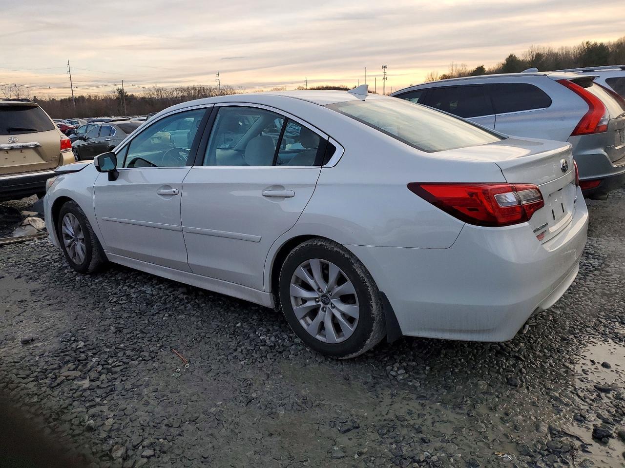 2017 Subaru Legacy 2.5I Premium - Image 2