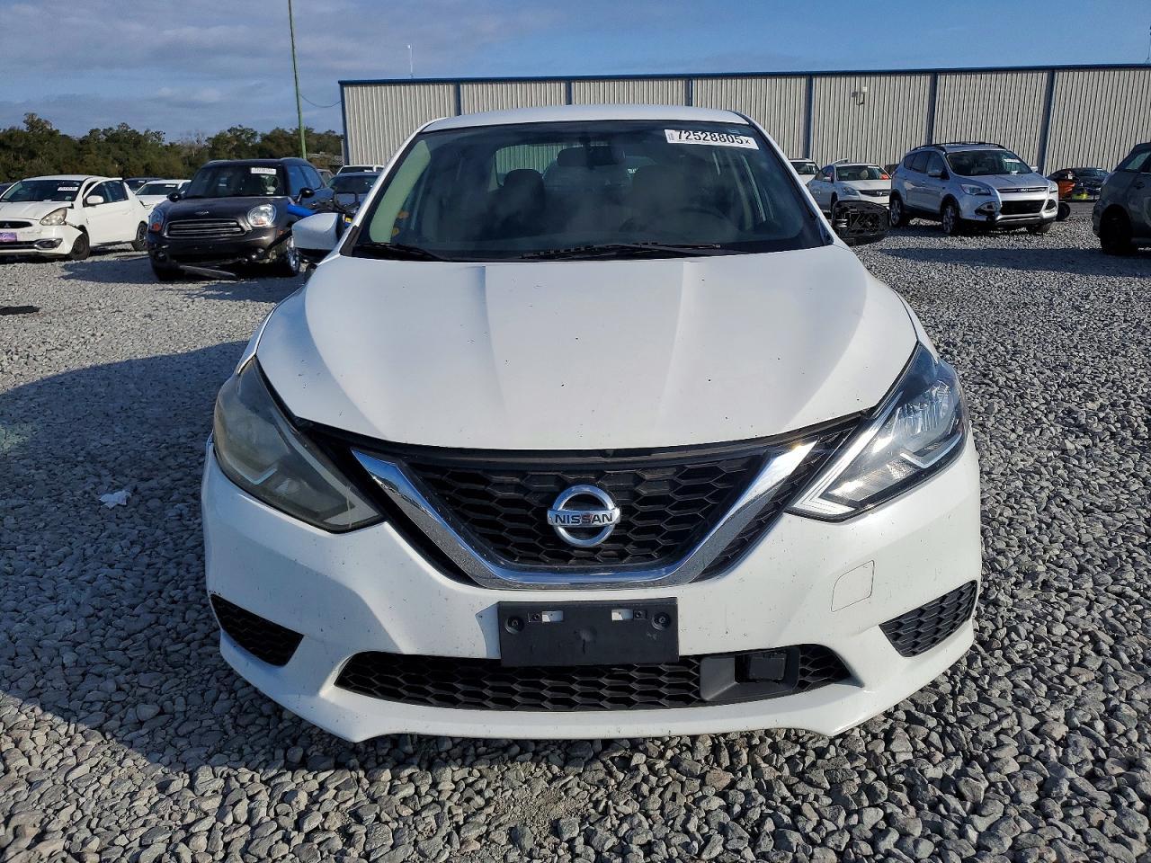 2018 Nissan Sentra S - Фото 5