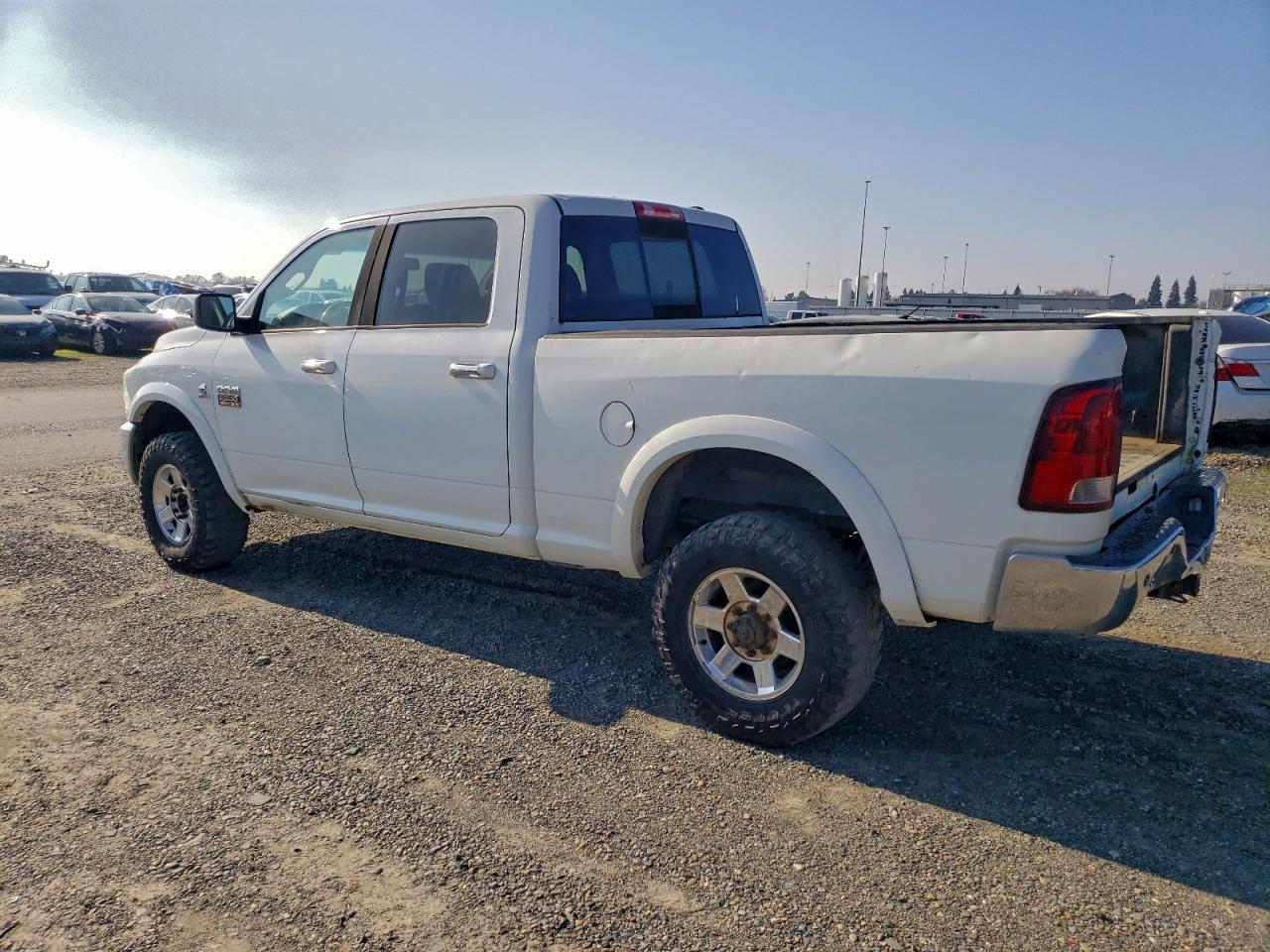 2012 Dodge Ram 2500 Laramie - Image 2