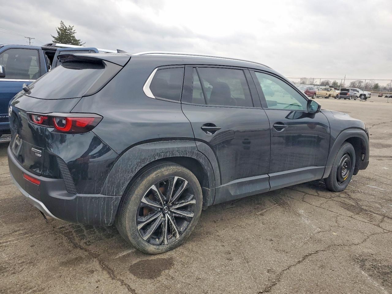 2023 Mazda Cx-50 Premium Plus - Фото 3