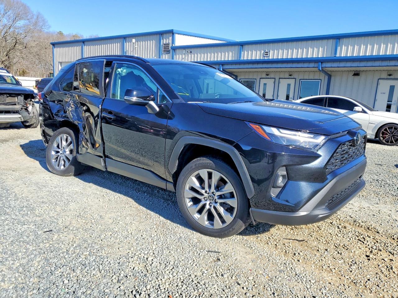 2022 Toyota Rav4 Xle Premium - Фото 4