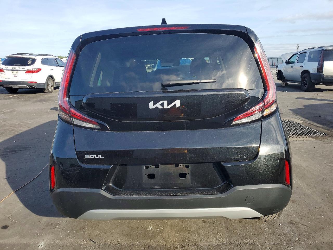 2025 Kia Soul Lx - Фото 6