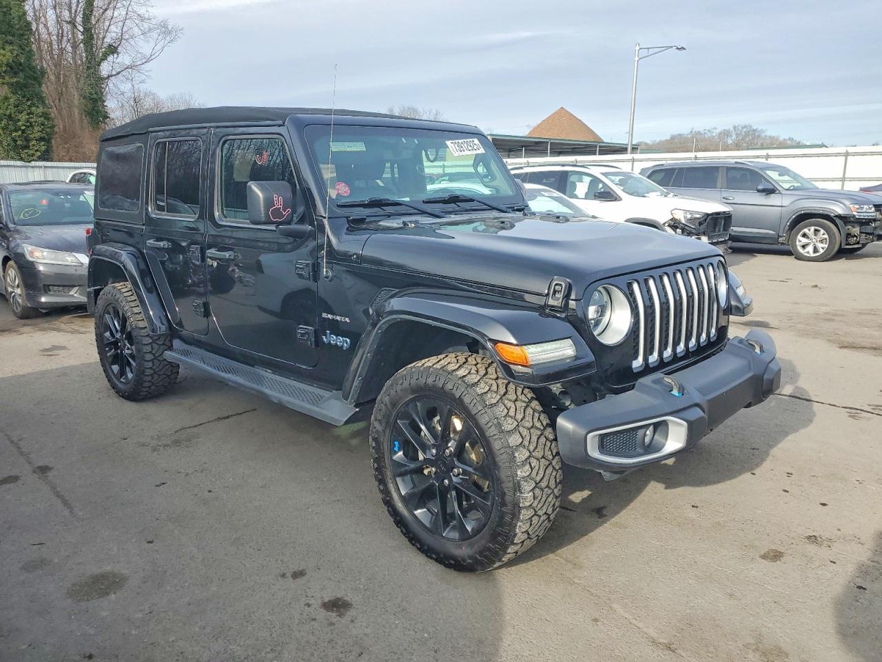 2023 Jeep Wrangler Sahara 4Xe - Image 4