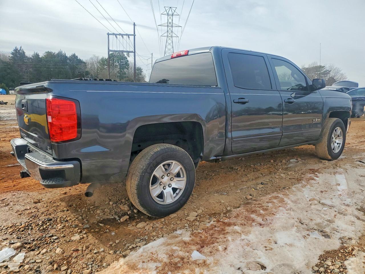 2018 Chevrolet Silverado C1500 Lt - Image 3