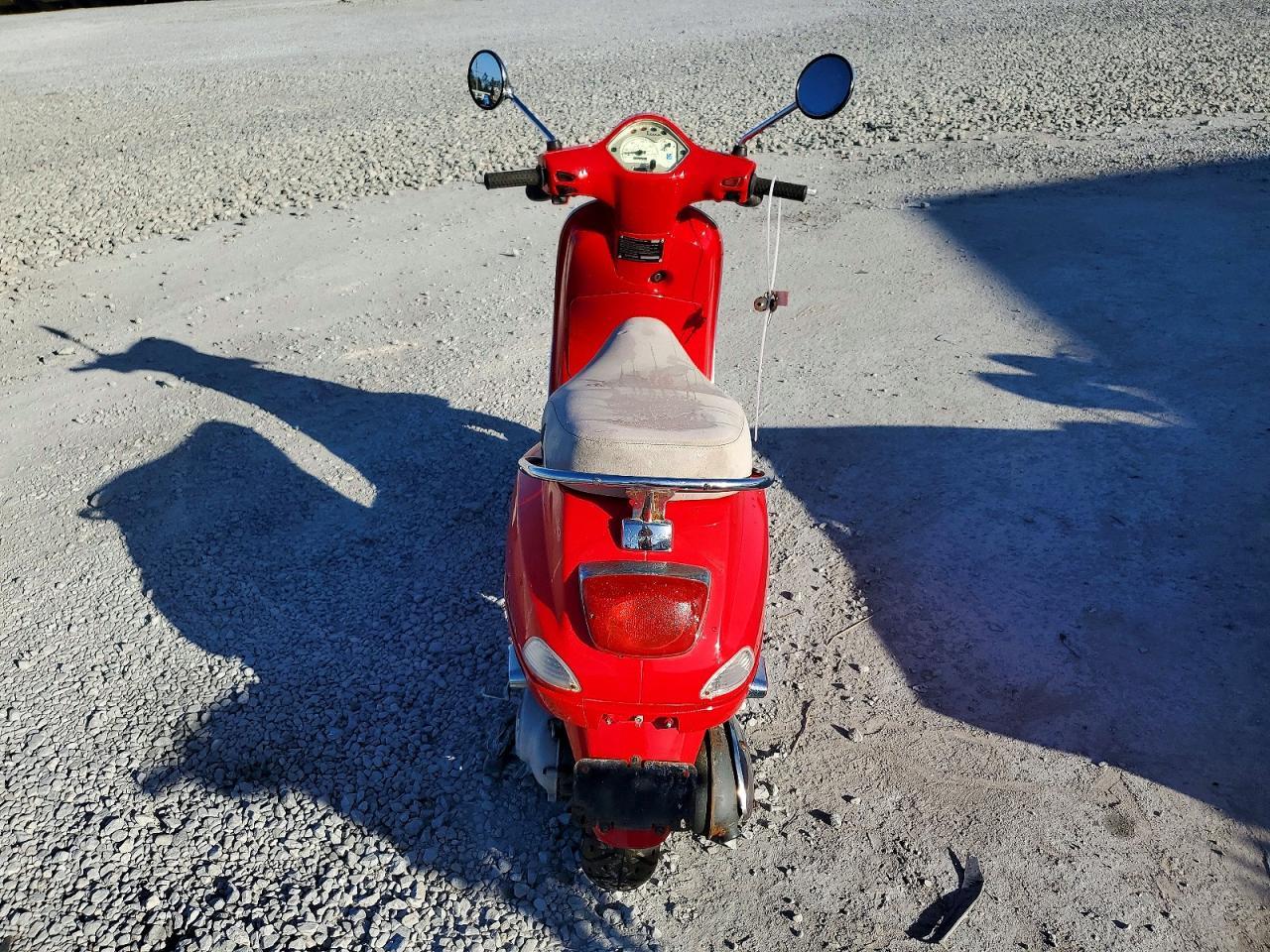 2009 Vespa Lx 50 - Image 4