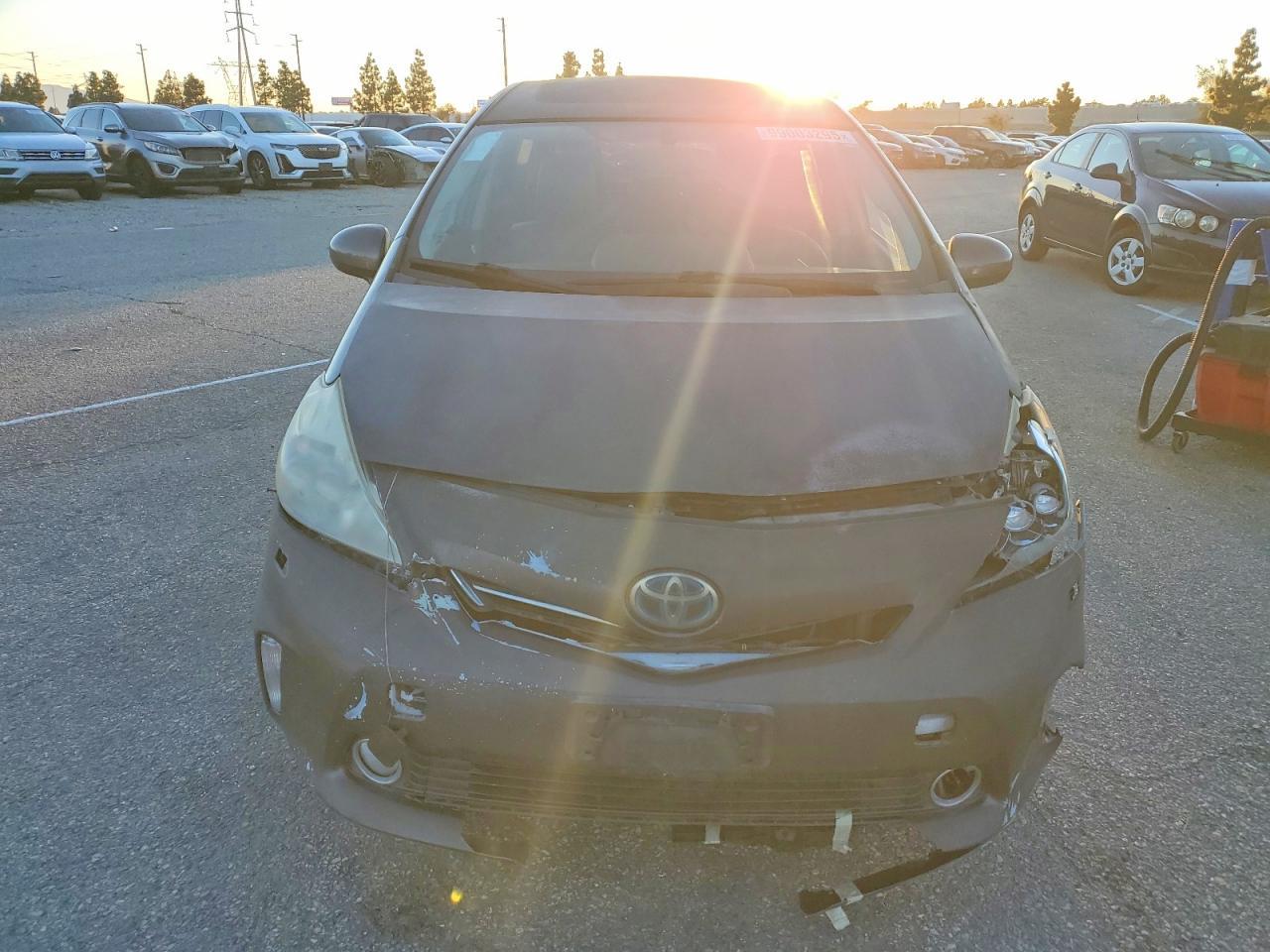 2012 Toyota Prius V - Image 5