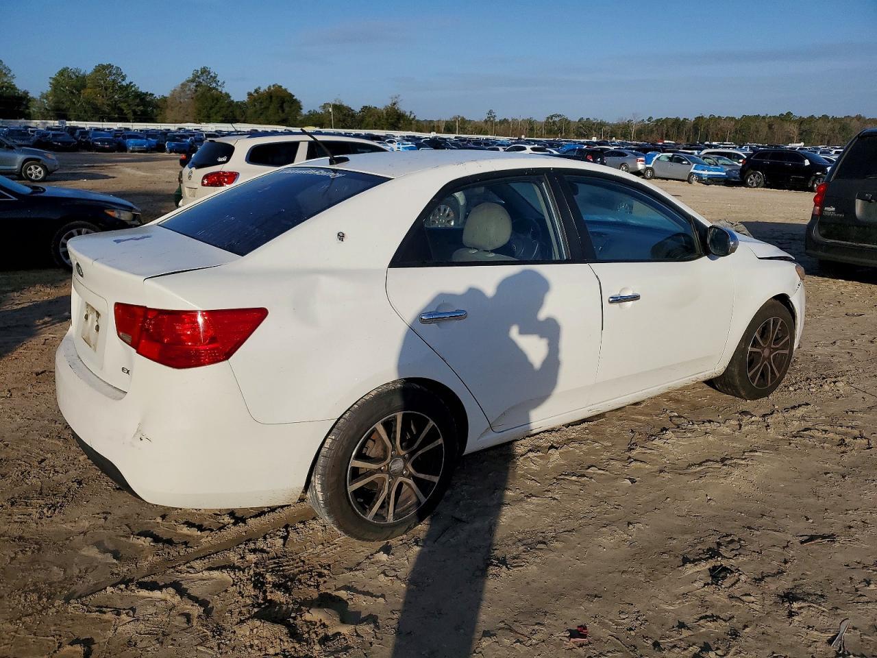 2010 Kia Forte Ex - Фото 3