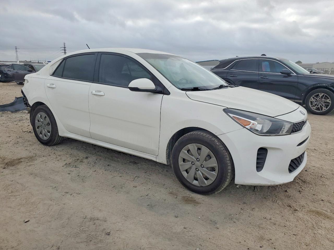 2020 Kia Rio Lx - Image 4