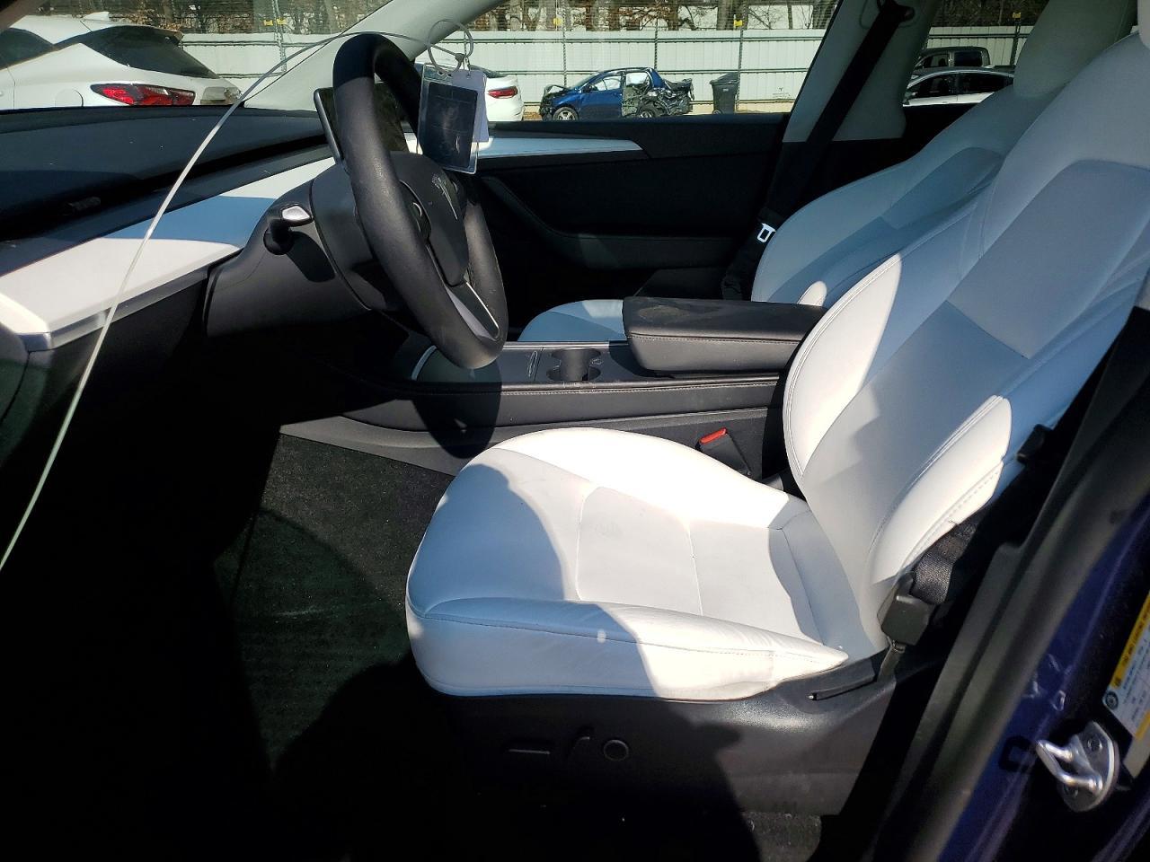 2022 Tesla Model Y - Фото 7