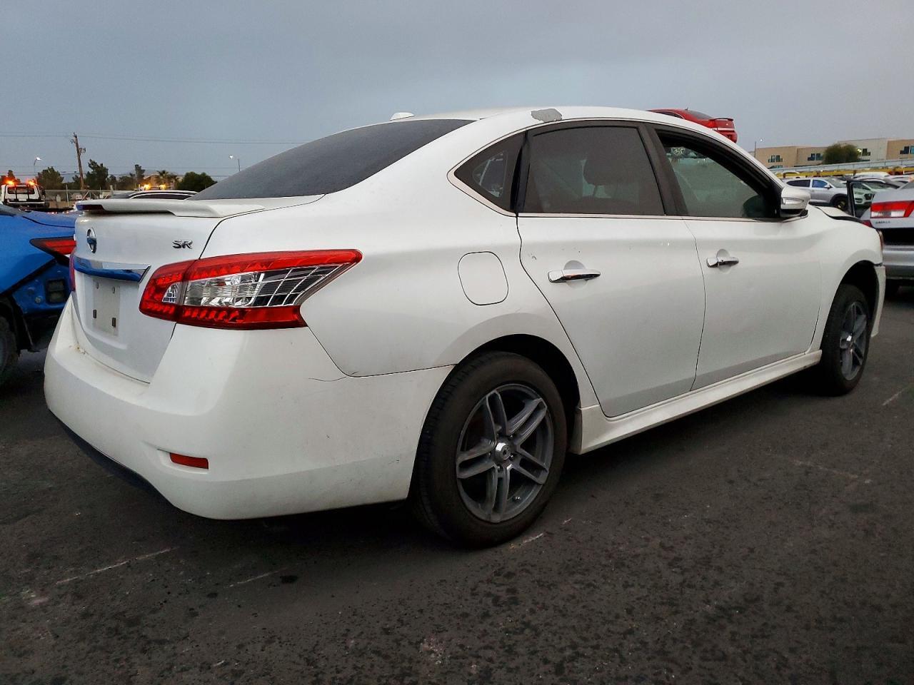 2015 Nissan Sentra S - Image 3