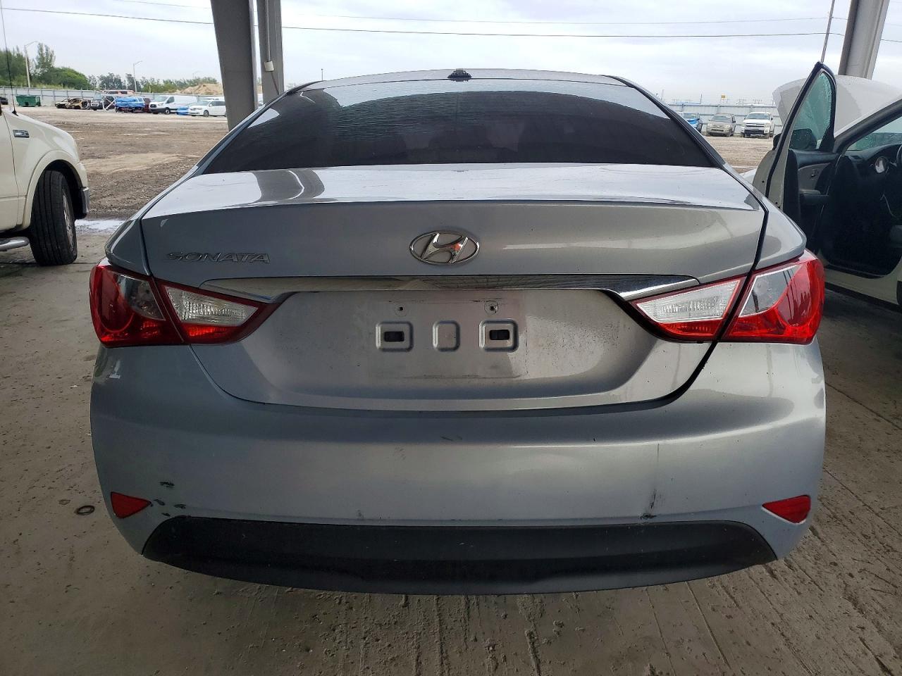 2014 Hyundai Sonata Gls - Фото 6