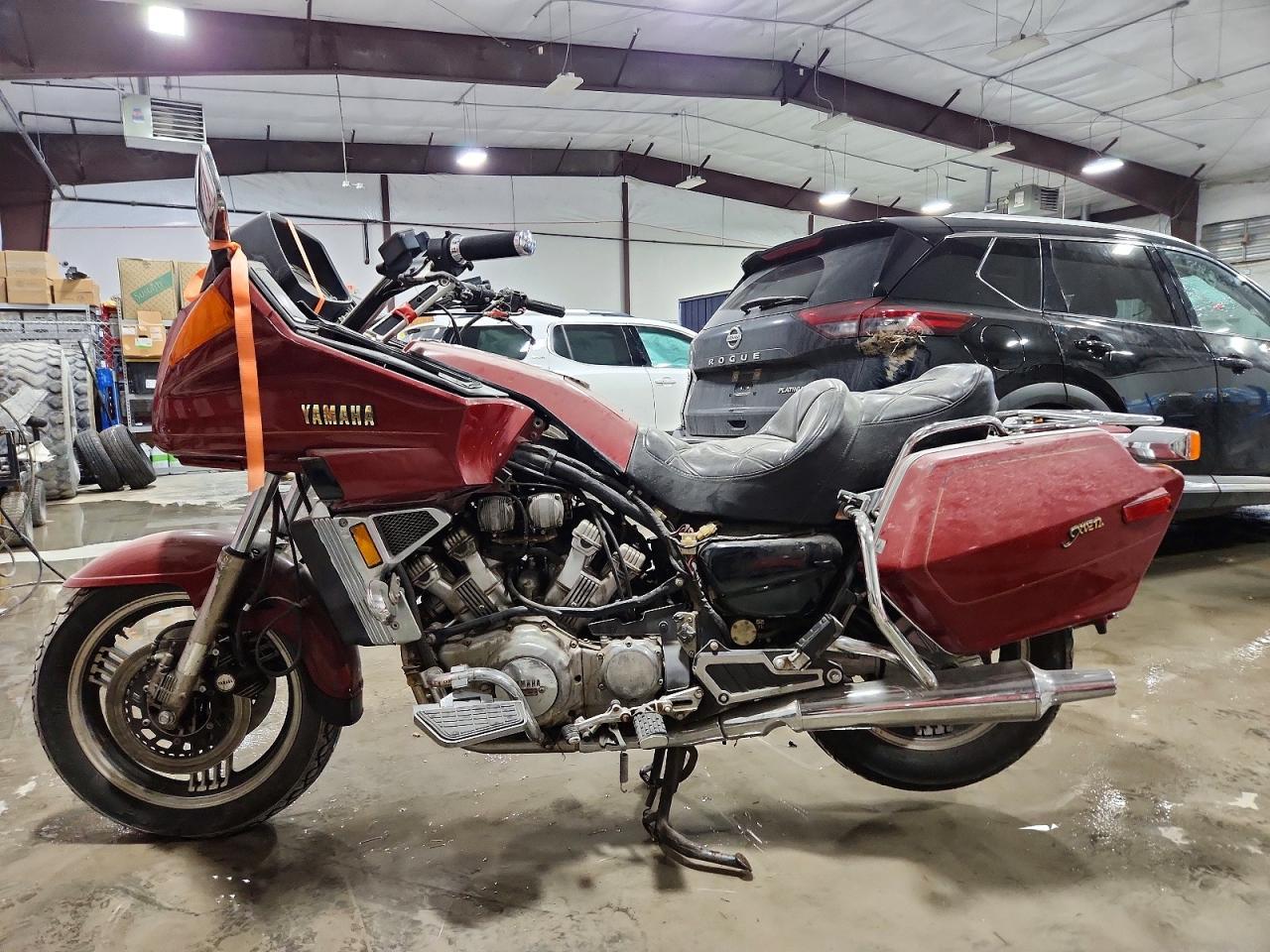 1983 Yamaha Xvz - Image 3