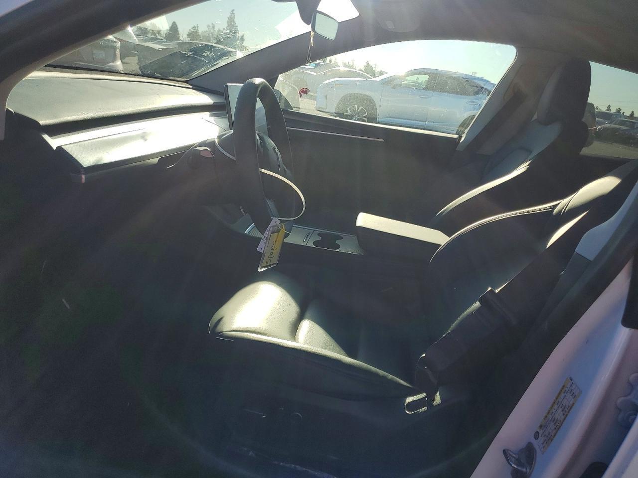 2024 Tesla Model Y - Фото 7