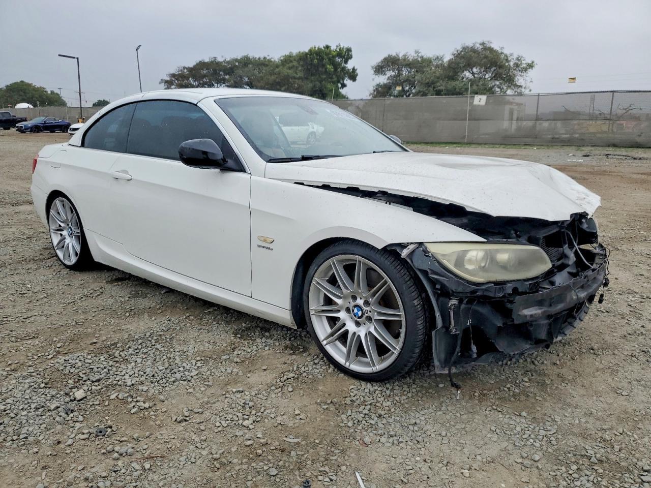 2011 BMW 335 Is - Фото 4