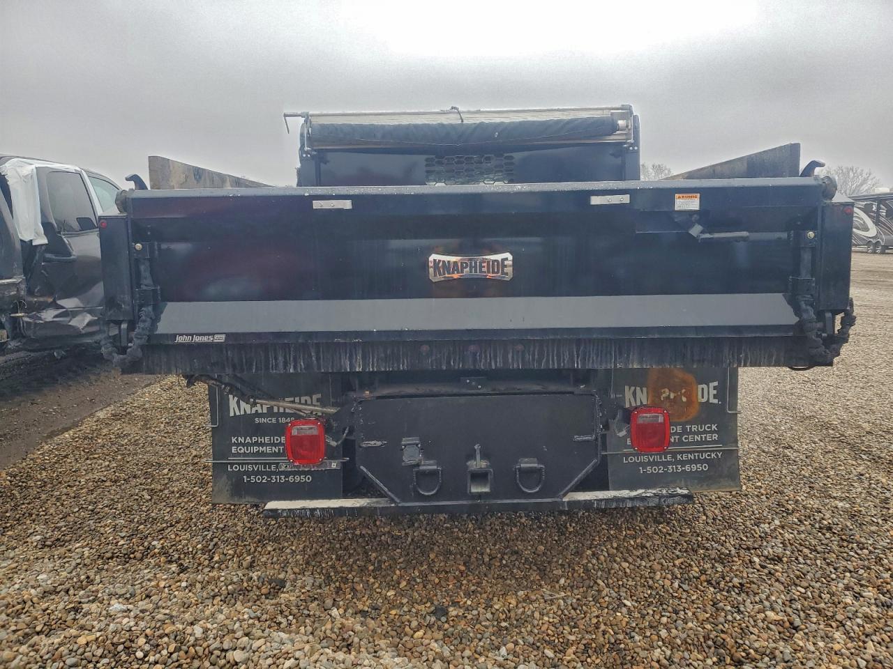 2024 Chevrolet Silverado C3500 - Фото 6