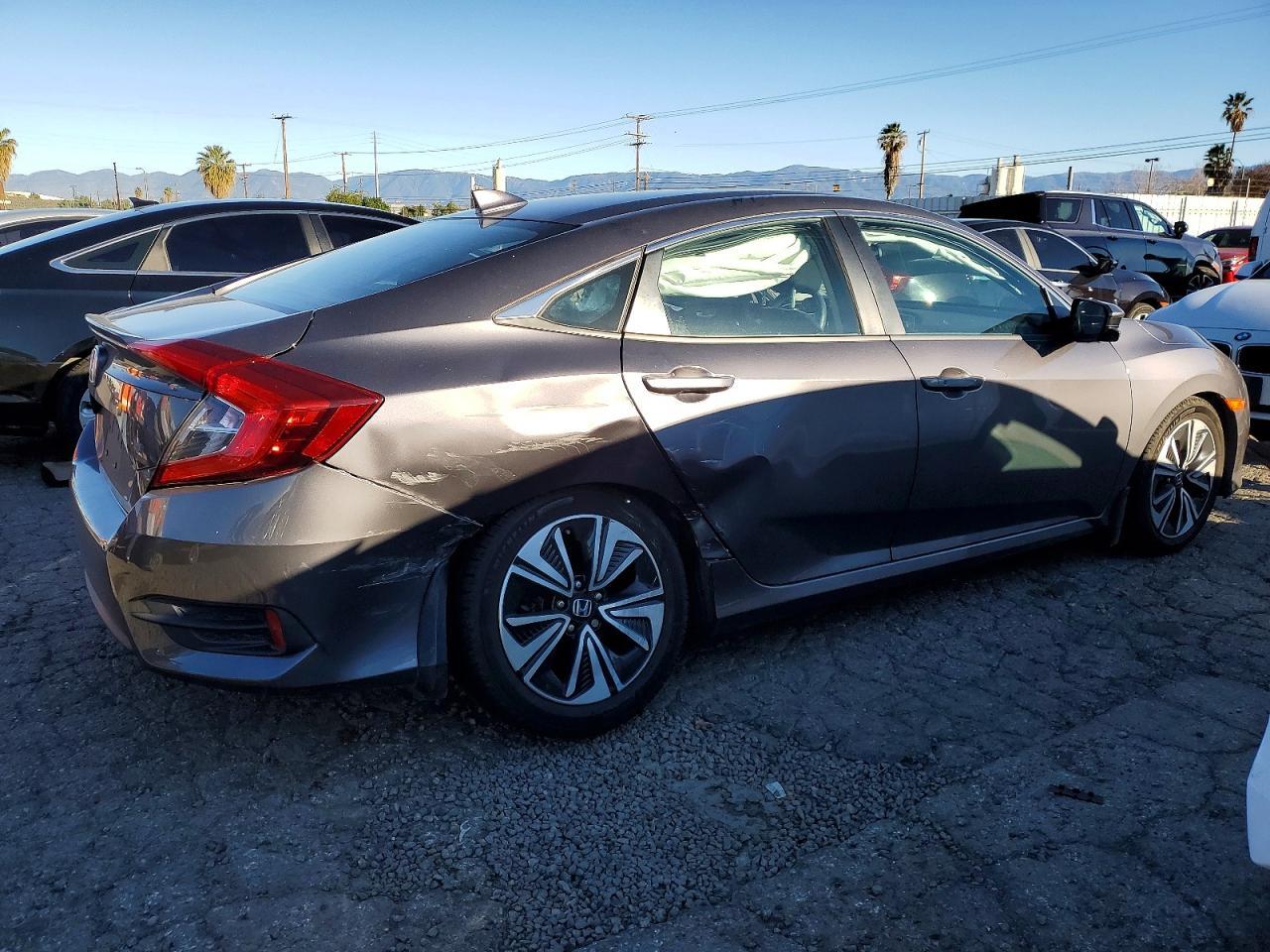 2017 Honda Civic Ex - Фото 3